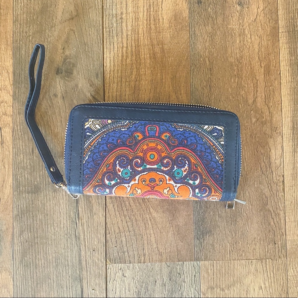 💙🧡 Spacious Wallet 💙🧡